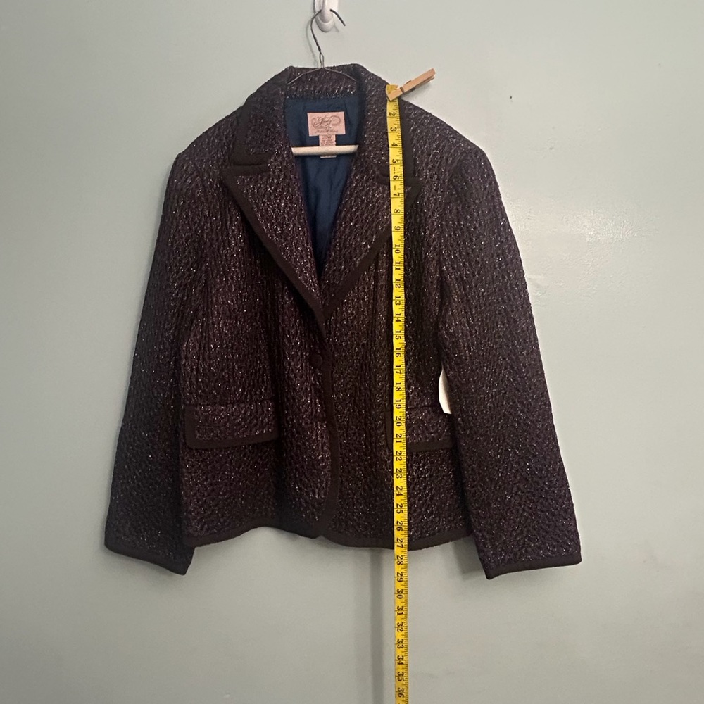 LOVELY jacket